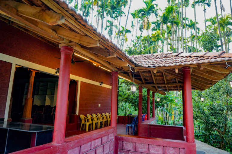 stay at hornadu ,chikmagalur-hulkodmane stay